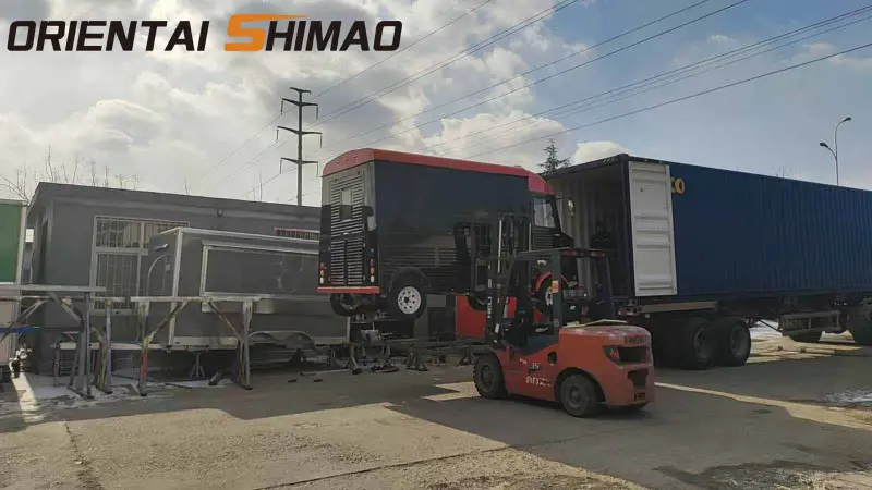 กระบวนการโหลดตู้คอนเทนเนอร์แบบมืออาชีพช่วยให้มั่นใจในการจัดส่ง Citroen Food Truck ทั่วโลกอย่างปลอดภัย